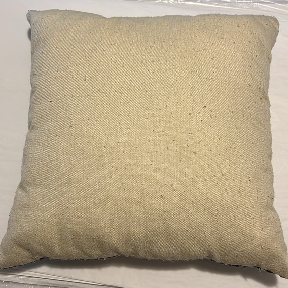 COTTON LINEN PILLOW COVERS (2) - Picture 7 of 11